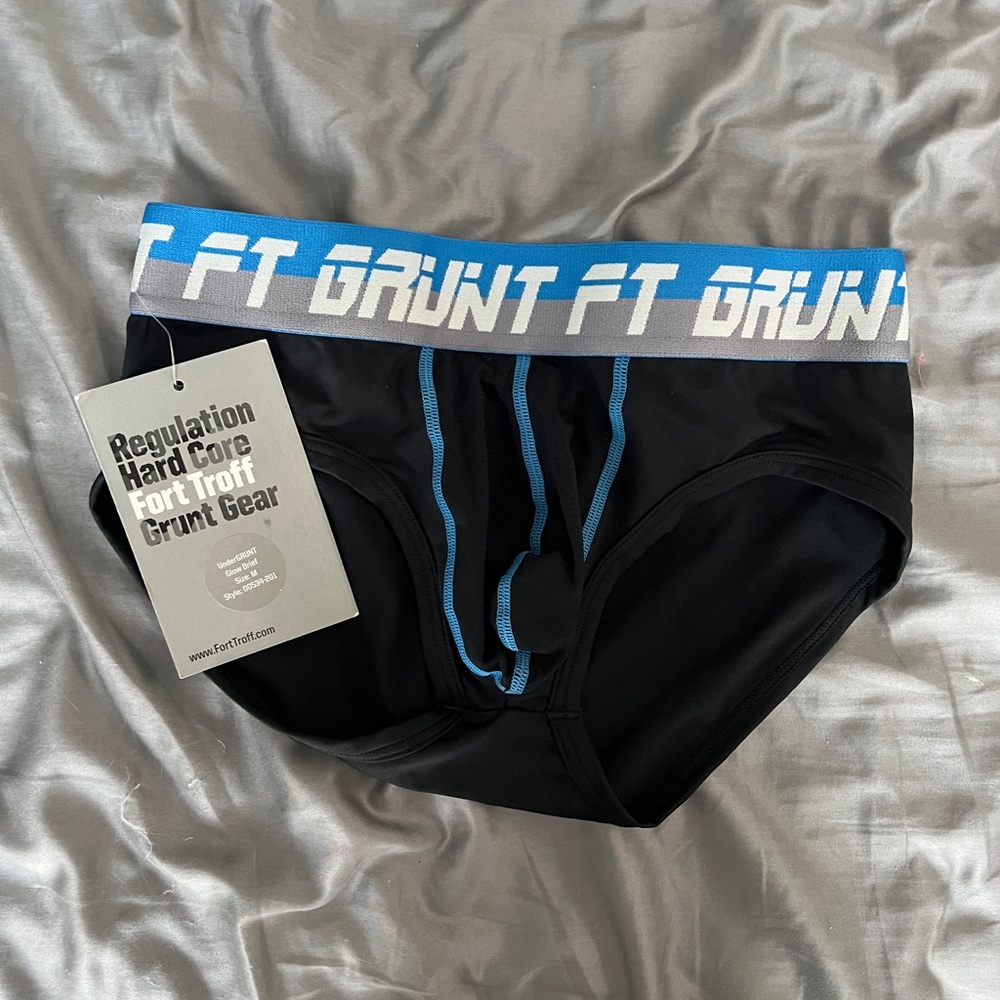 NWT ft grunt briefs